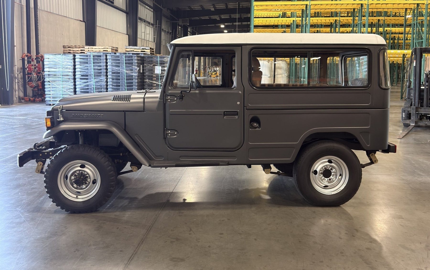 1995 Toyota Bandeirante Long Wagon in Selenite Gray Magno Matte with white matte roof — full profile