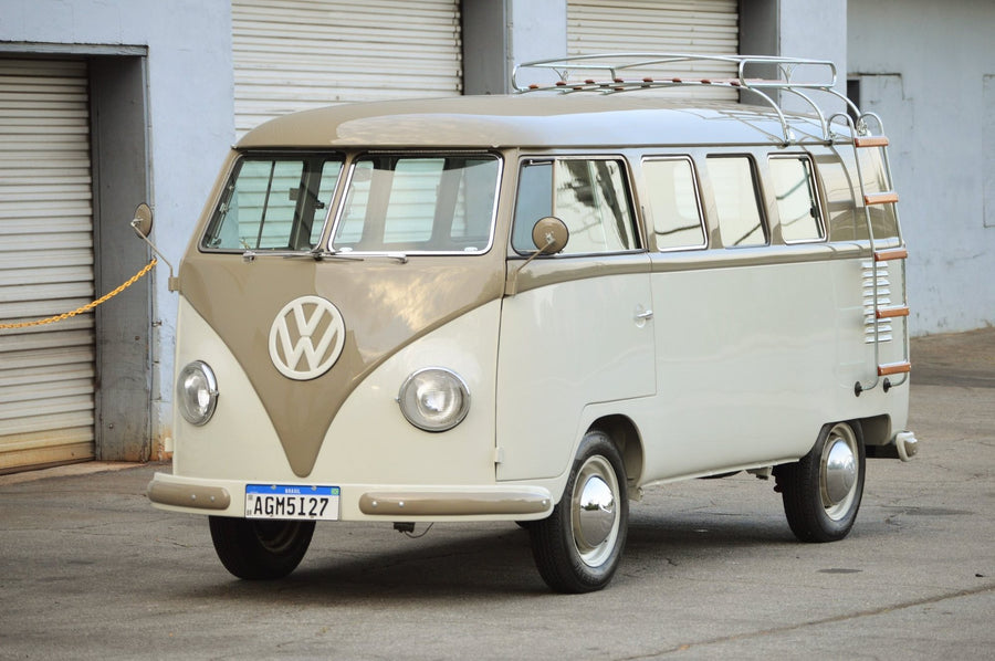 1959 Volkswagen Bus — 11-Window Kombi Deluxe